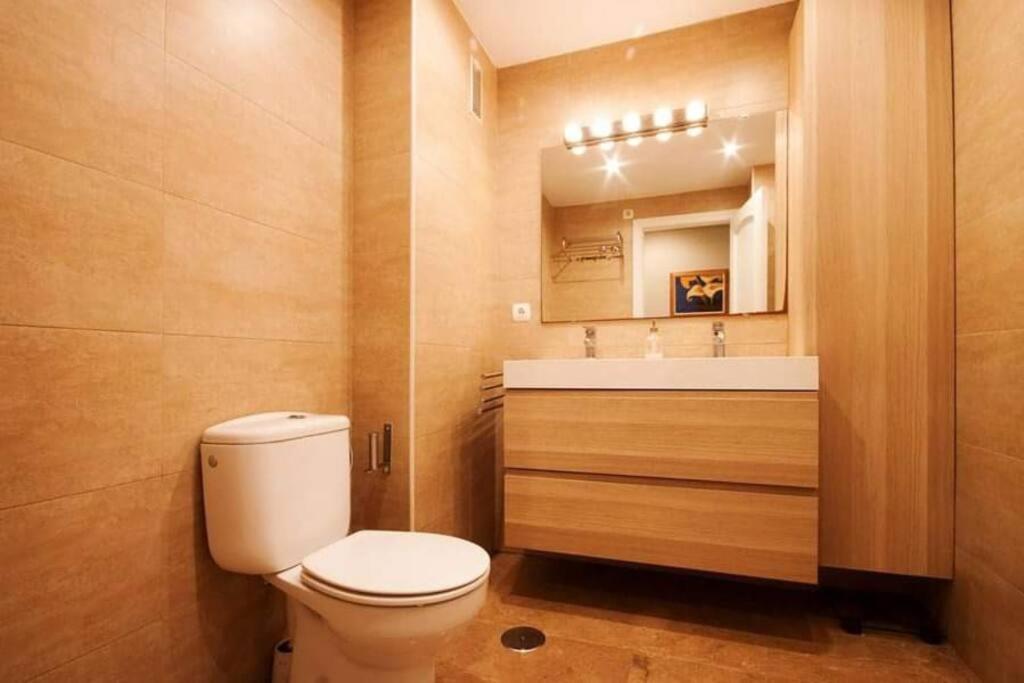 Apartamento + Parking En El Centro De קרטחנה מראה חיצוני תמונה